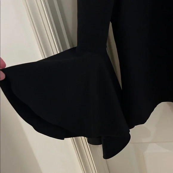 Milly Women's Bell Sleeve Black top size 2 - Picture 3 of 13